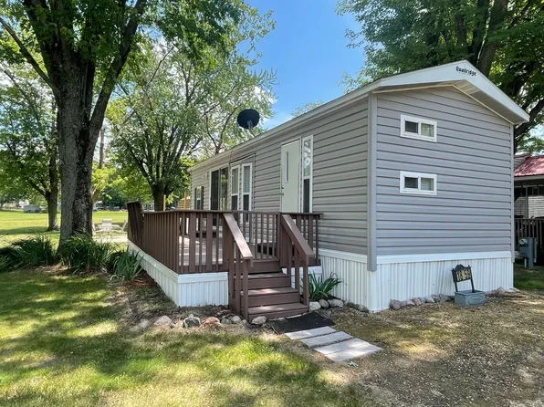 18-59 Woodhaven Lakes, Sublette, IL 61367