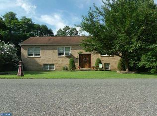 130 Cove Rd, Mantua, NJ 08051