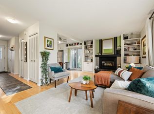 Deerfield, Edmonton, AB T6K 2K9