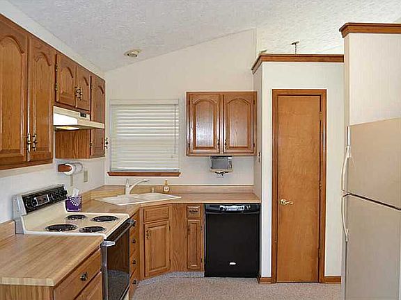 4th image of 2240 Crystal Bay Dr W
