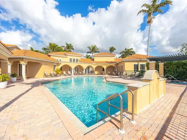 8635 River Homes LN #2205, BONITA SPRINGS, FL 34135