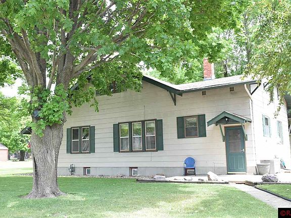 2nd image of 336 Cleveland Ave W