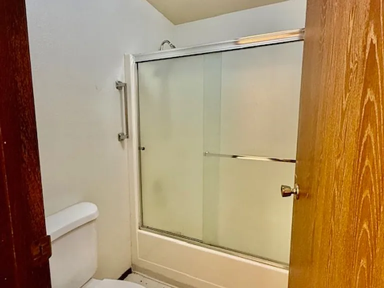 1211 W Ivy Ave — Photo 13