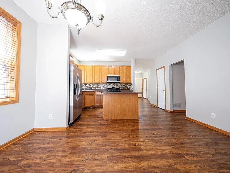10021 Iris Ln — Photo 9