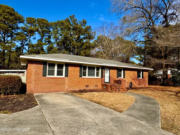3420 Dobbs Farm Road, Kinston, NC 28504