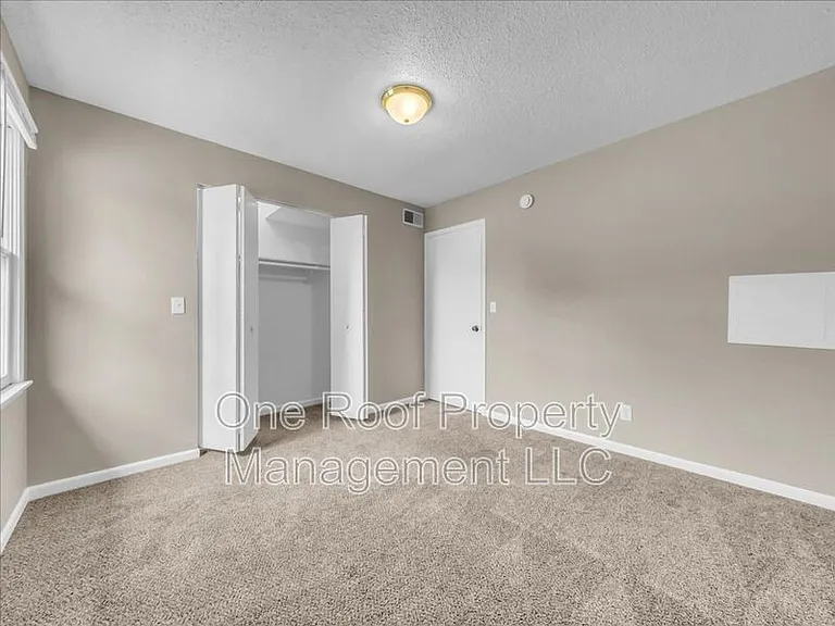 1909 Chateau Dr — Photo 12