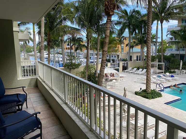 700 E Boynton Beach Blvd #203 — Photo 18