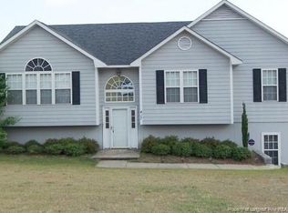 417 Bristlecone Dr, Fayetteville, NC 28311