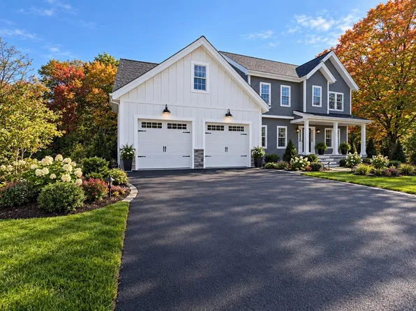 146 North St, Grafton, MA 01519