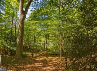 7 Gene Ave, Pasadena, MD 21122