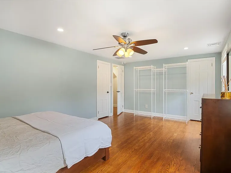 36 Amelia Ave — Photo 12