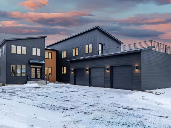 9597 Sandra Ln, Hopkins, MN 55305