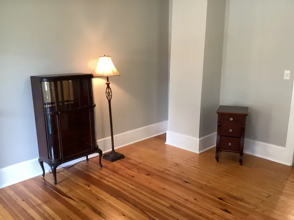 135 Garden Cir APT 1, Blowing Rock, NC 28605