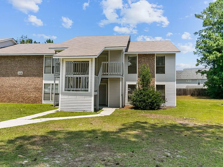 Cooper's Ranch Apartments — Photo 12
