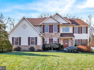 306 Shelly Dr, Reading, PA 19608