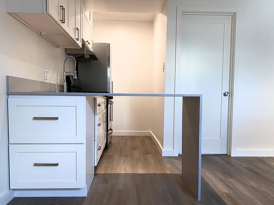 1st image of 1427 9th St APT A