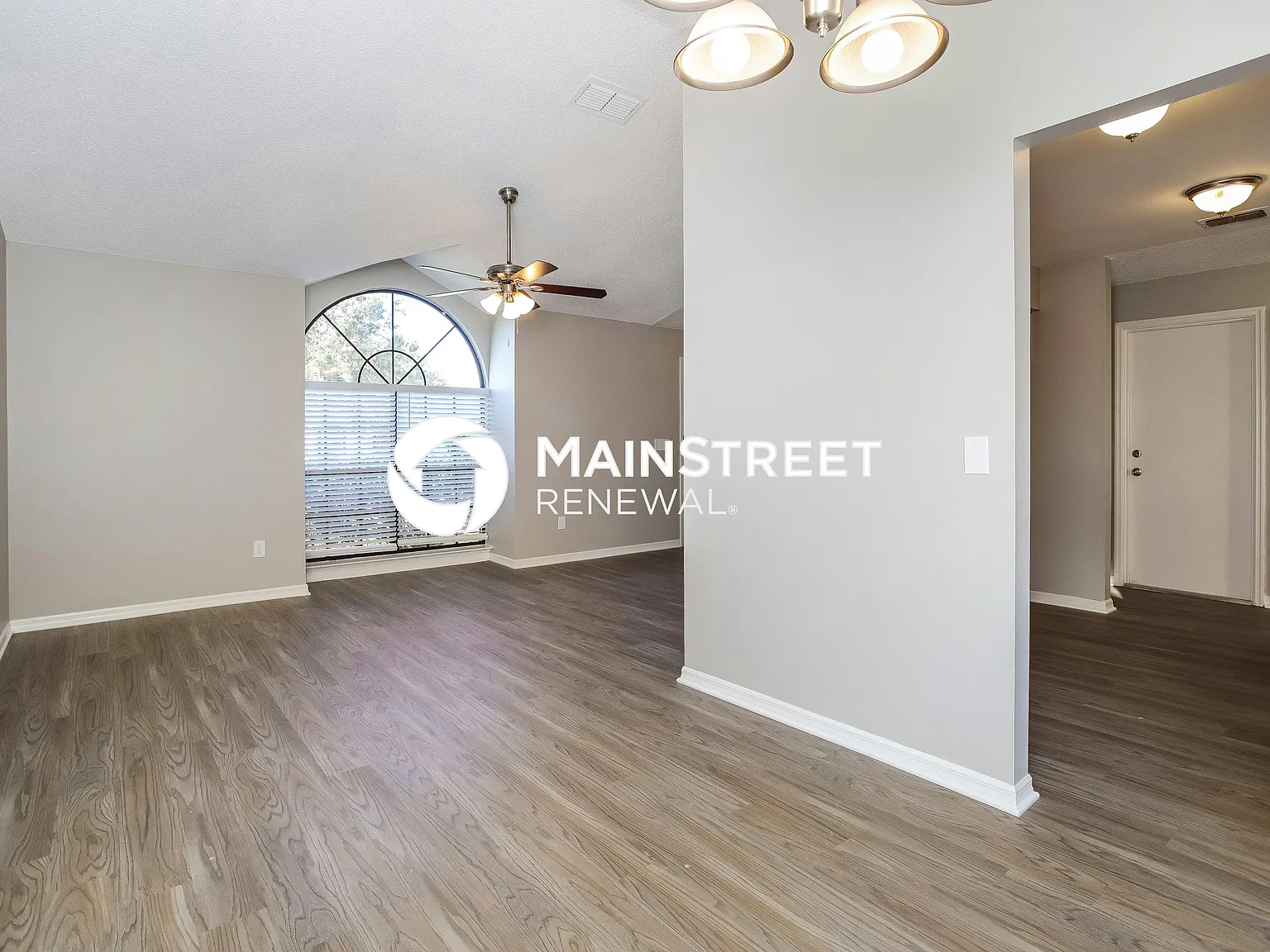 24 Bradford Ct — Photo 4