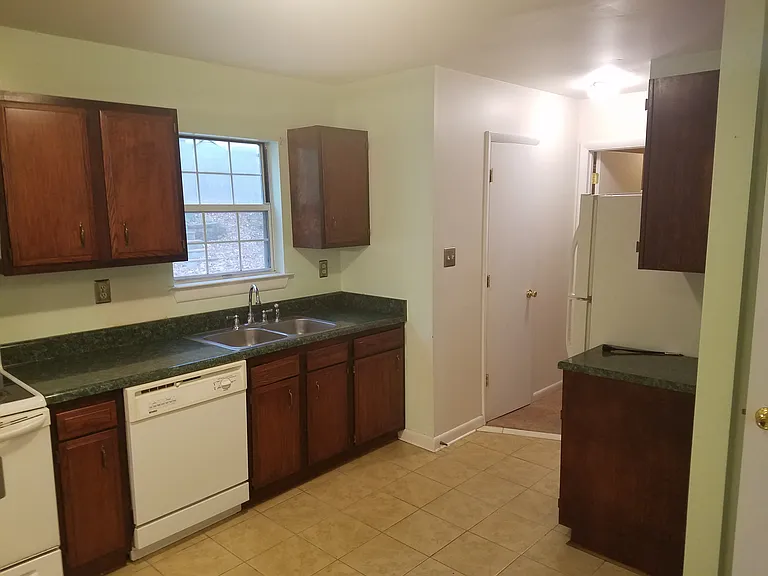 5012 Cedarbend Ln — Photo 5
