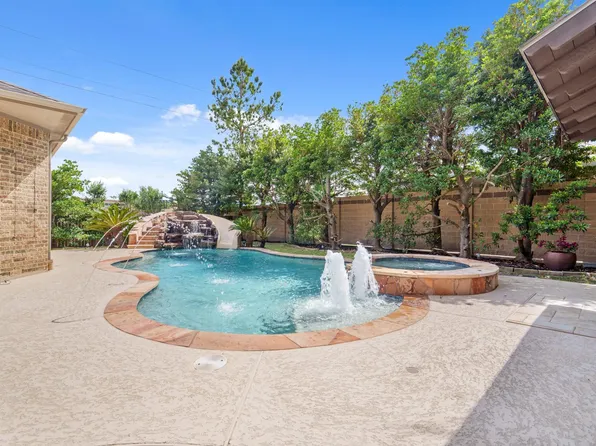 7303 Starry Night, Katy, TX 77494