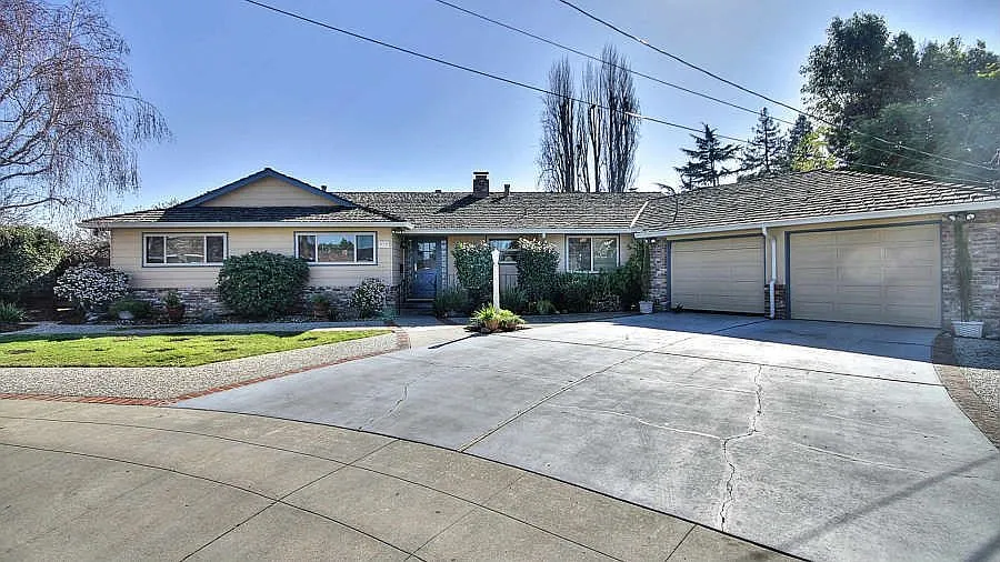 38143 Ellis Ct photo 1