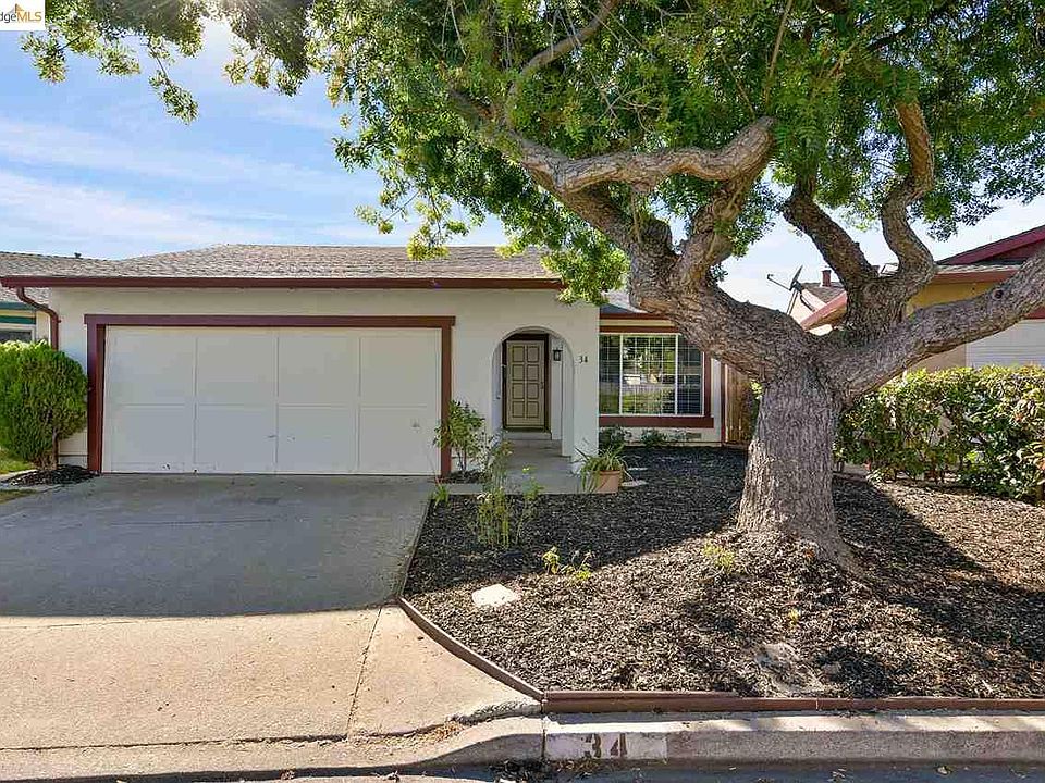 1st image of 34 Overlook Ln