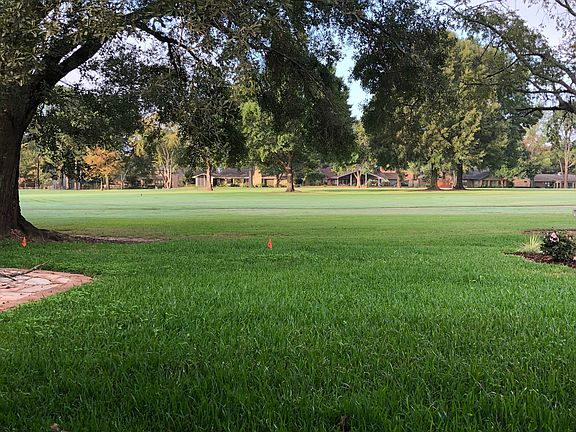 5th image of 157 Fairway Dr