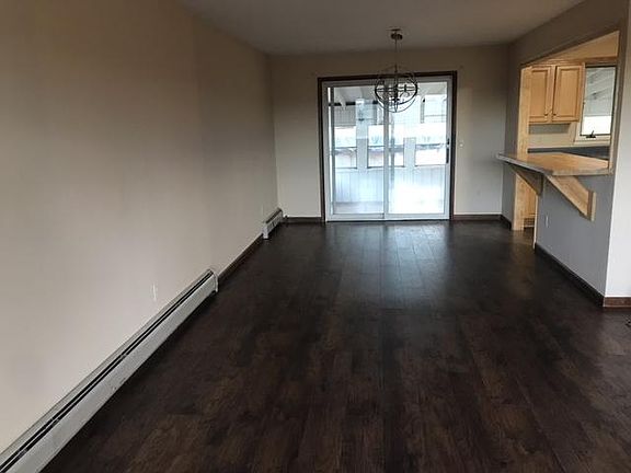 5th image of 1704 Louella St