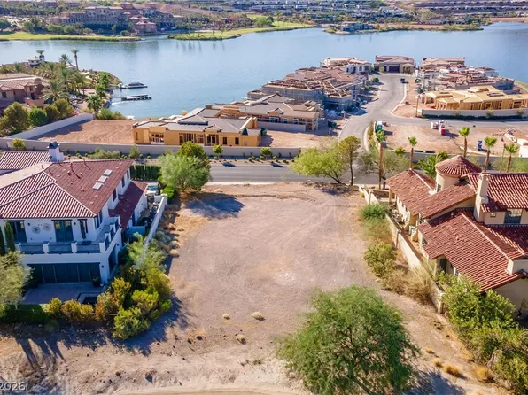 48 Rue Mediterra Dr, Henderson, NV 89011