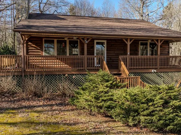 125 Round Hill Rd, Fancy Gap, VA 24328