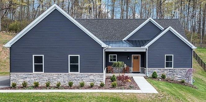 1st image of 300 Timberline Dr N