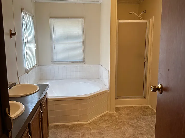 670 Winding Rdg — Photo 11