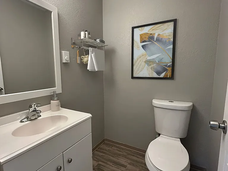 1516 N Brook Ct — Photo 12
