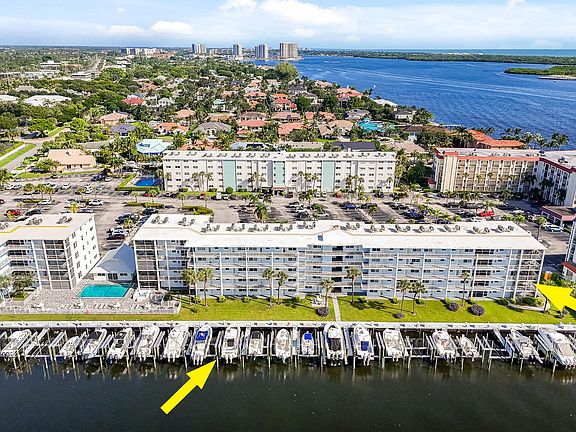 2nd image of 104 Paradise Harbour Boulevard #215