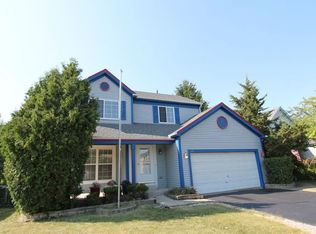 60 W Dahlia Ln, Round Lake Beach, IL