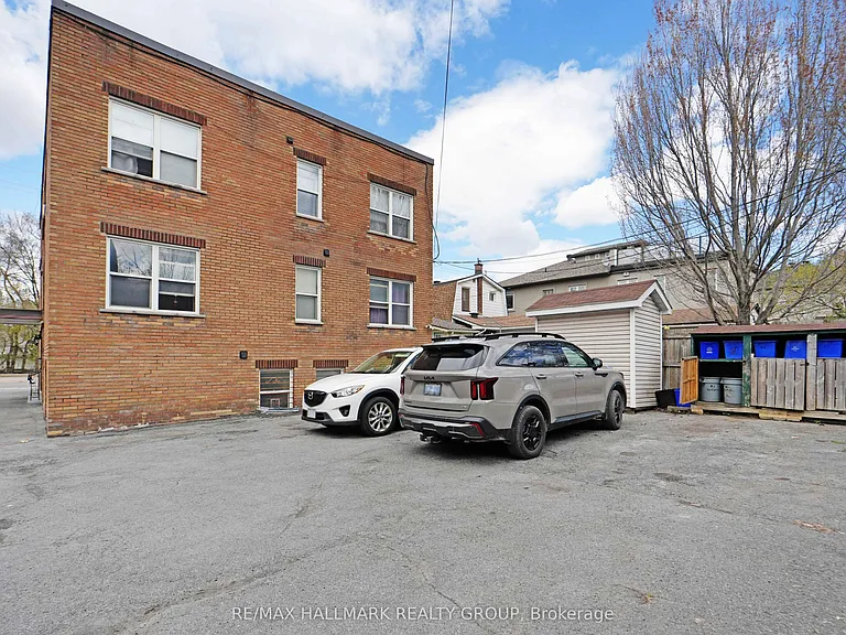 310 Byron Ave #3 — Photo 32