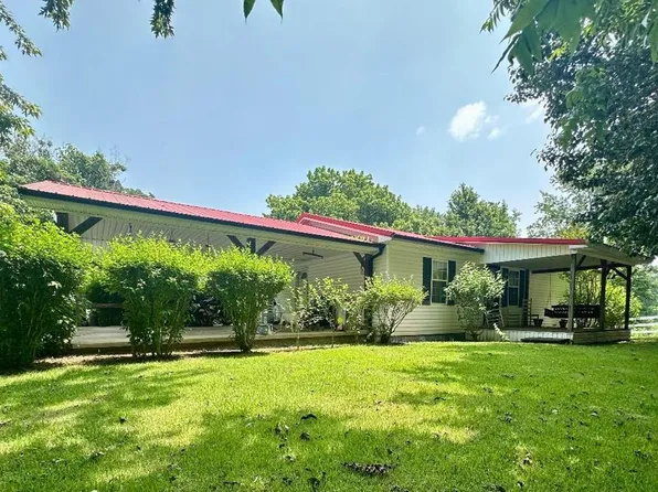 885 Bunn School Rd, Henry, TN 38231