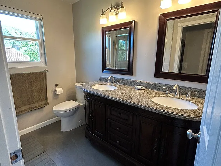 1407 Boxwood Ct — Photo 15