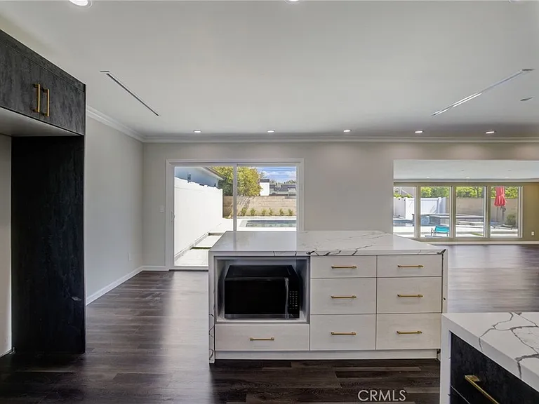 10920 Garden Grove Ave — Photo 17