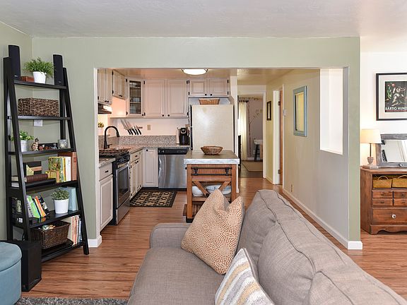 4th image of 3374 Linda Vista Ave