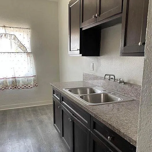 Magnolia Apartments — Photo 4