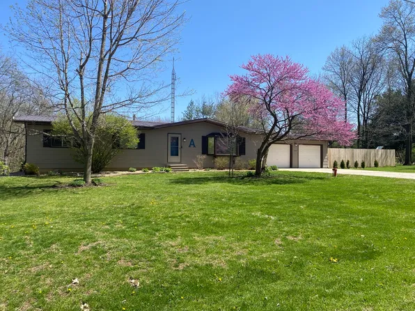 1920 E 930th St, Magnolia, IL 61336