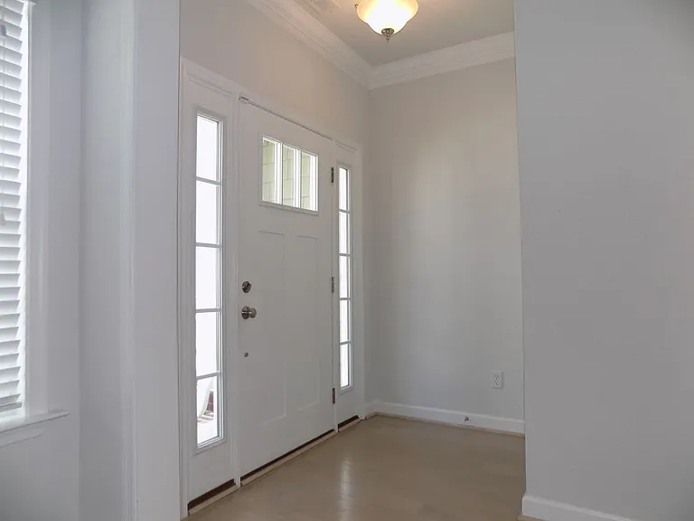 121 Wineberry Way — Photo 10