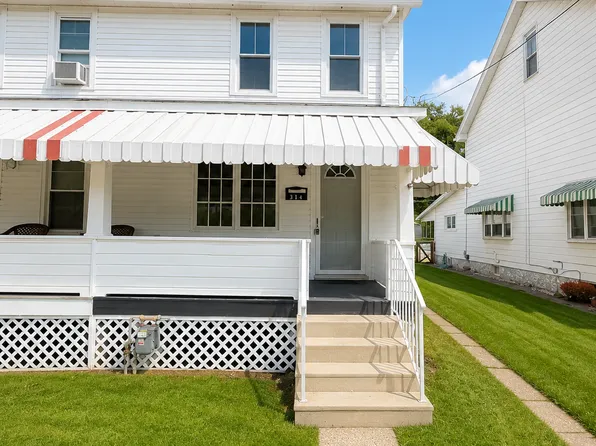 314 3rd Ave, Ford City, PA 16226