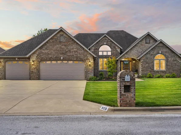 808 W Chickory Court, Nixa, MO 65714
