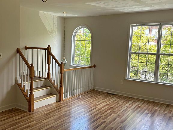 4th image of 42540 Magellan Sq