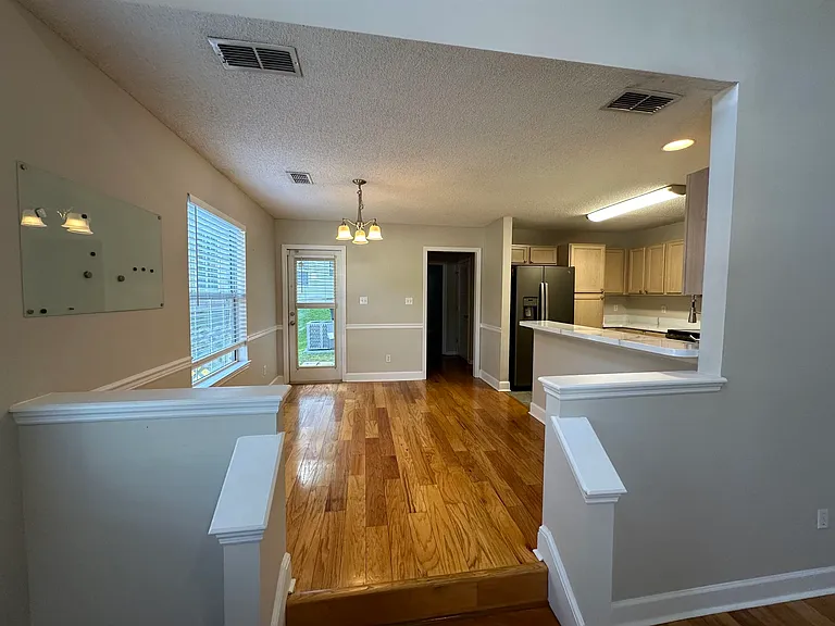 5035 Mint Hill Ct — Photo 6