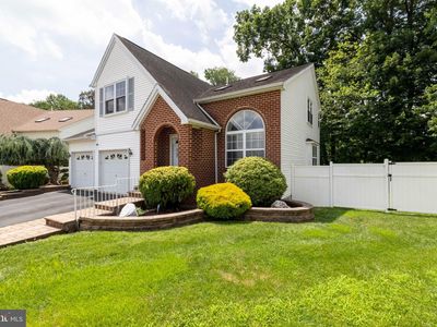 400 Laura Ln, Philadelphia, PA, 19116