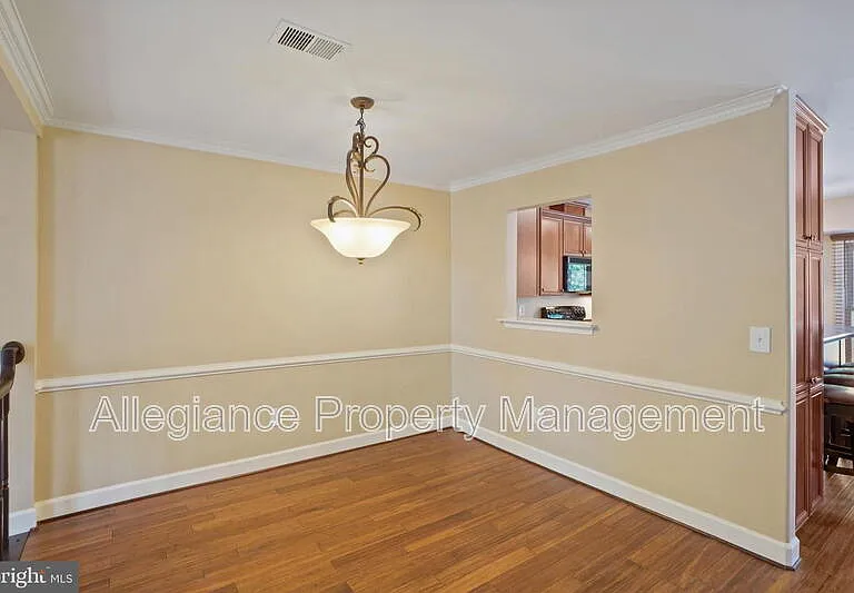 3915 Green Look Ct — Photo 12