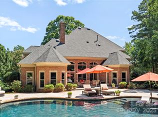 18600 River Falls Dr, Davidson, NC 28036