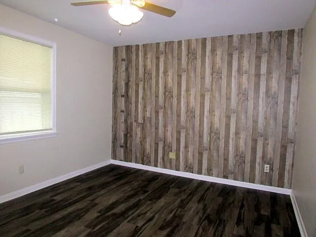 5713 Dimaggio Pl — Photo 6